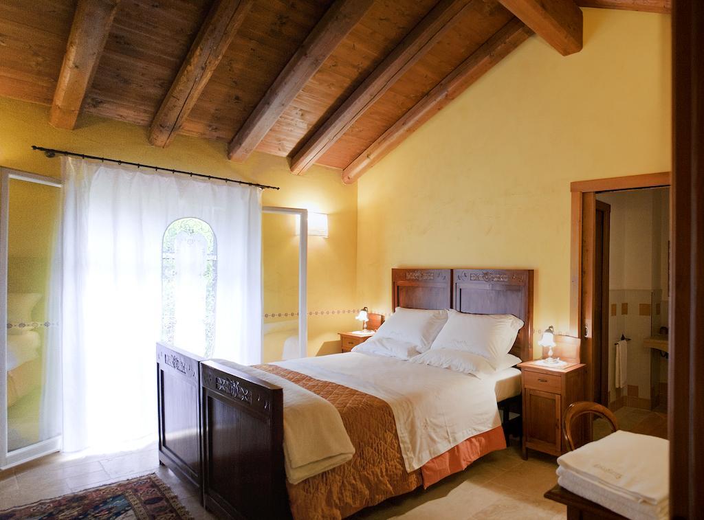 Casa Carrer B&B San Giovanni di Livenza Værelse billede